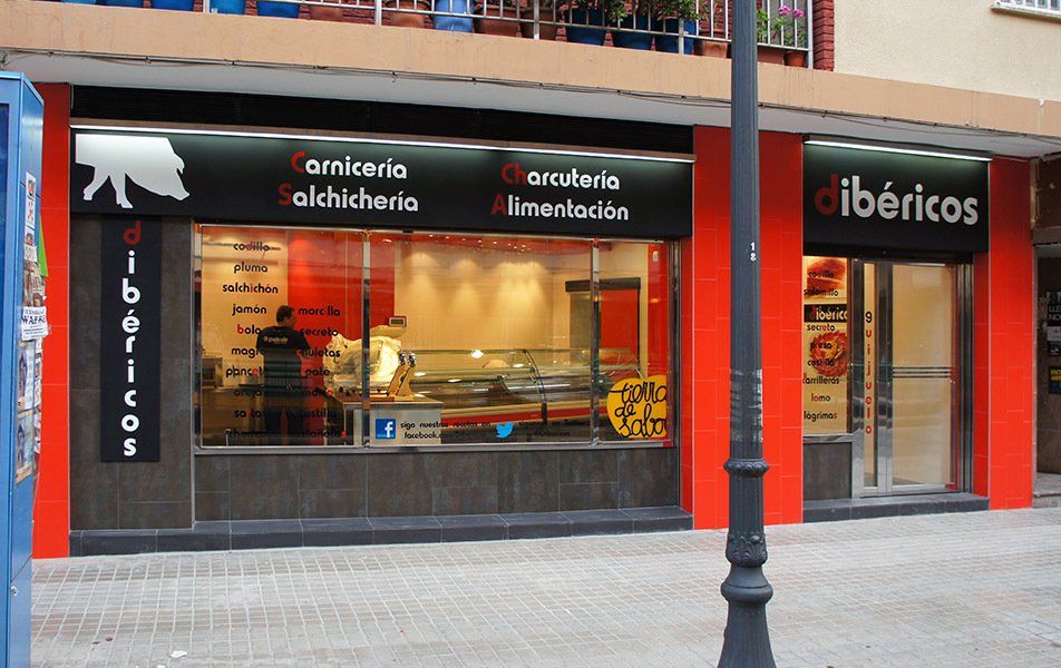 Carnicería en la Calle Barón de Cortes. Dibéricos. Valencia